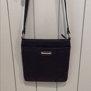 Isabelle Black Crossbody Bag new